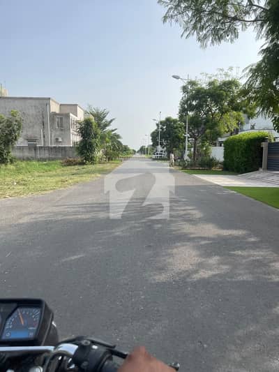 Residential Plot Of 20 Marla In DHA Phase 7 - Block Q Is Available