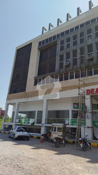 SPACE AVAILABLE FOR BANK ON RENT BIN DEANS ARCADE I-16 MARKAZ SPACE AVAILABLE FOR BANK ON RENT BIN DEANS ARCADE I-16 MARKAZ