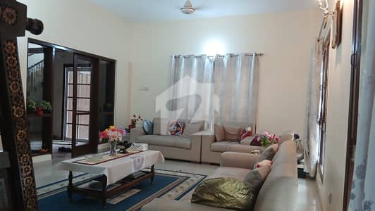 To sale You Can Find Spacious House In DHA Phase 4