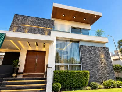 WELL MAINTAINED 22 MARLA WITH BASEMENT SLIGHTLY USE SUPER HOT LOCATED BUNGALOW IS AVAILABLE IN THE BEST BLOCK OF DHA PHASE 5 LAHORE
