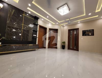 Lock Option 1 Kanal Like Brand New Upper Portion Available For Rent Lower Lock