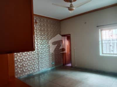 10 Marla Upper Portion For Rent ( Only For Students)