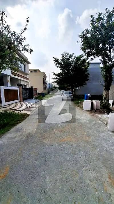 5 Marla Plot No-470 Block D on Top Location Of Phase 9 Town DHA Lahore For Urgent Sale