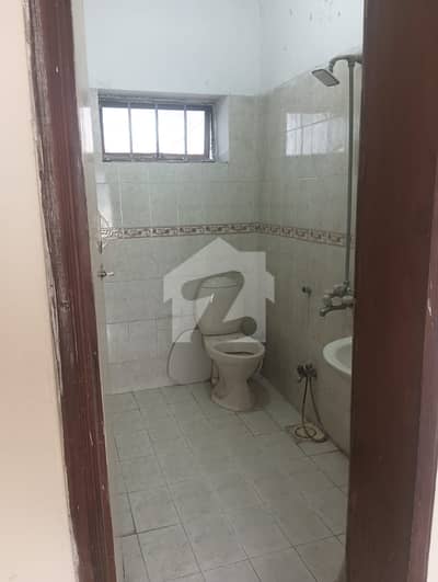 G 9/3 40x80 Ground portion for rent