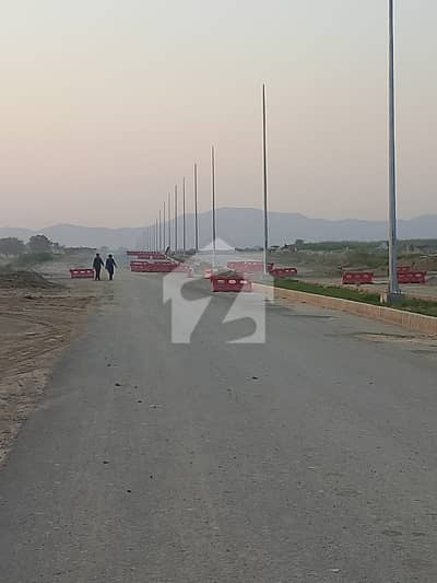 ایف ۔ 15 اسلام آباد میں 14 مرلہ رہائشی پلاٹ 1.9 کروڑ میں برائے فروخت۔