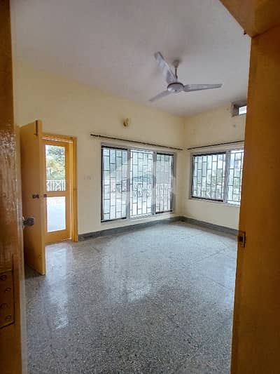3 Bedroom Upper portion for rent