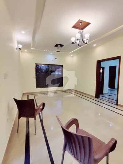 1 Kanal Full House For Rent