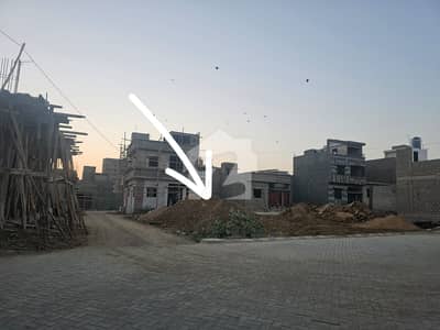 80 SQYARDS PLOT MAIN 50 FIT ROAD GOLD BLOCK NORTH TOWN RESIDENCY PHASE 1