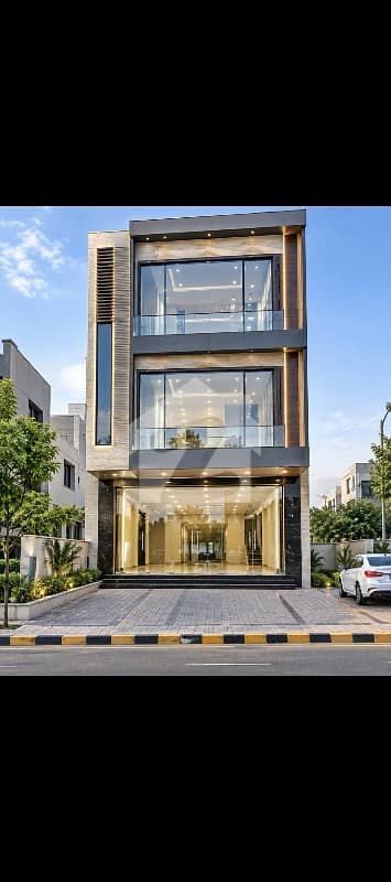 2 Marla , commercial plaza for top, location tile floor, best investment