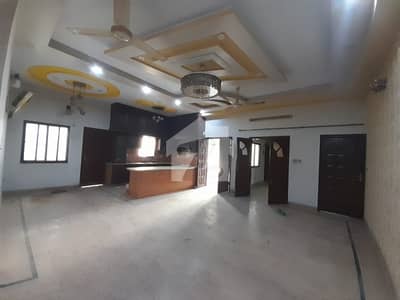 Chance Deal 320 Square Yard House Available For Sale In Saadi Town Block 4 Scheme 33 Karachi Chance Deal 320 Square Yard House Available For Sale In Saadi Town Block 4 Scheme 33 Karachi