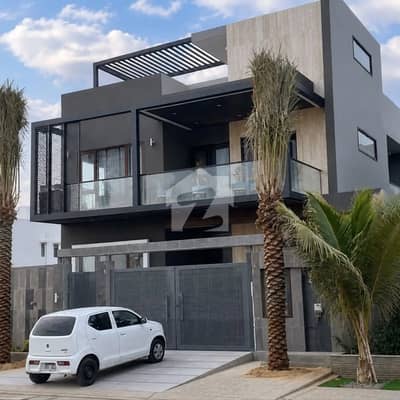 ULTRA-LUXURY 6-BED BUNGALOW | 3+3 PLANNING | 2 UNITS | POOL | THEATER | GYM | BASEMENT