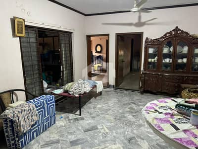 علامہ اقبال ٹاؤن ۔ کریم بلاک علامہ اقبال ٹاؤن,لاہور میں 5 کمروں کا 10 مرلہ مکان 1.6 لاکھ میں کرایہ پر دستیاب ہے۔ علامہ اقبال ٹاؤن ۔ کریم بلاک علامہ اقبال ٹاؤن,لاہور میں 5 کمروں کا 10 مرلہ مکان 1.6 لاکھ میں کرایہ پر دستیاب ہے۔