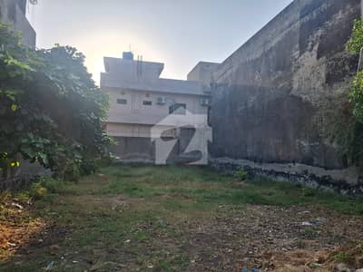 10 Marla 30 Feet Road Ideal Location Near Park Mosque Market Plot For Sale 10 Marla 30 Feet Road Ideal Location Near Park Mosque Market Plot For Sale