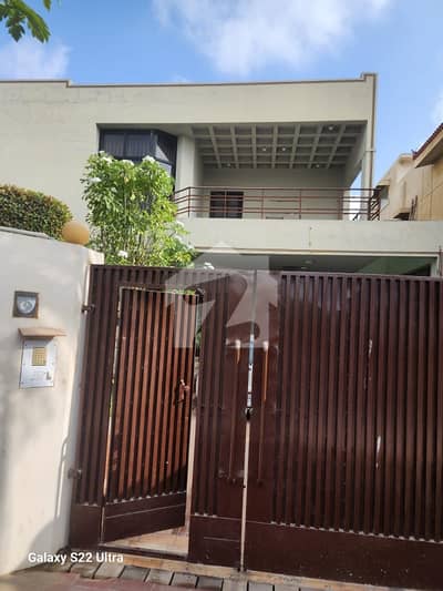 FOR SALE: 500 SQ YD 4-BEDROOM (1+3) RESIDENTIAL HOUSE AT LAND/PLOT VALUE PRIME DHA KARACHI