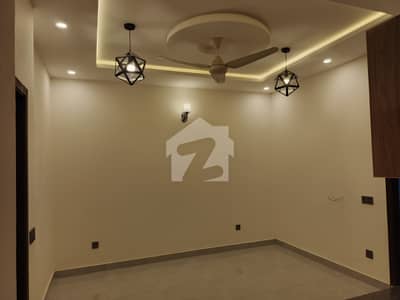 10 MARLA HOUSE FOR SALE.
