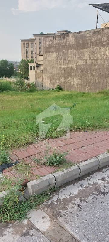 Residential Plot in Bahria Hills View 12 Marla