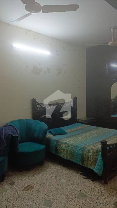 چکلالہ سکیم 3 چکلالہ سکیم,راولپنڈی میں 2 کمروں کا 10 مرلہ بالائی پورشن 55.0 ہزار میں کرایہ پر دستیاب ہے۔ چکلالہ سکیم 3 چکلالہ سکیم,راولپنڈی میں 2 کمروں کا 10 مرلہ بالائی پورشن 55.0 ہزار میں کرایہ پر دستیاب ہے۔