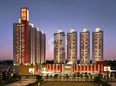 3 Bed Luxury Apartment Facing LuckyOne Mall | Lunch Compound | Ready to Move