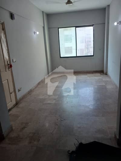 PRIME 1ST FLOOR 2-BEDROOM With EXECUTIVE APARTMENT FOR RENT IN BUKHARI COMMERCIAL
