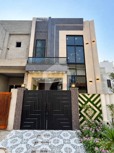 3 Marla brand New House for sale 3 Marla brand New House for sale