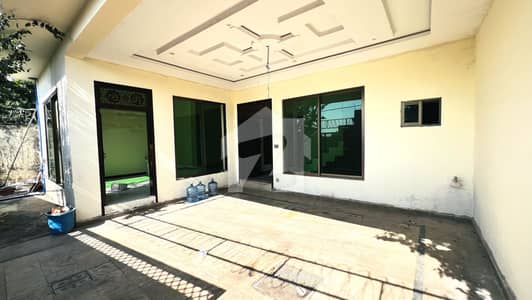 10 marla double storey house beautiful house for rent