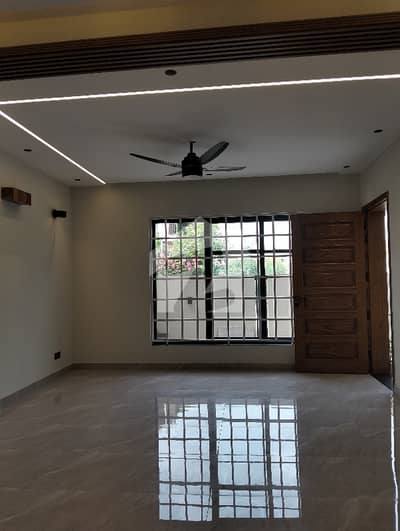 10 Marla Designer House For Sale Luxury Living In A Prime Location