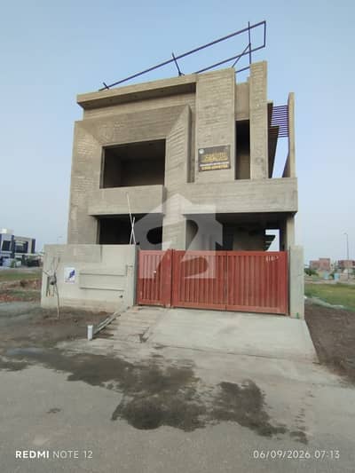 DHA Multan Sector V8 Marla Gray Structure House Available For Sale