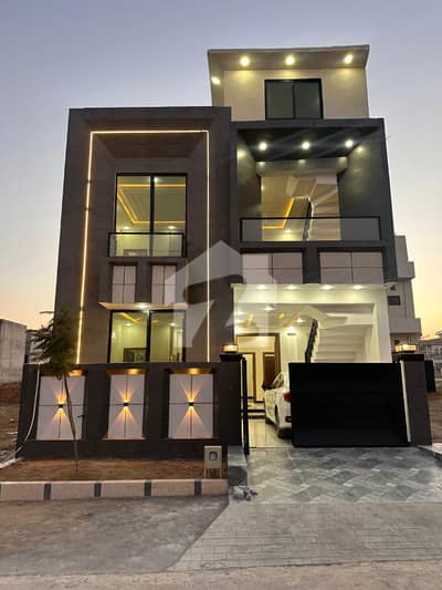 Faisal Town 5 Marla House For Sale