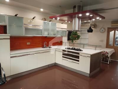 DHA PHASE 3 2 KANAL BEAUTIFULL HOUSE FOR SALE