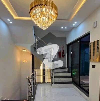 بحریہ ٹاؤن سیکٹر ای بحریہ ٹاؤن,لاہور میں 5 کمروں کا 10 مرلہ مکان 1.25 لاکھ میں کرایہ پر دستیاب ہے۔ بحریہ ٹاؤن سیکٹر ای بحریہ ٹاؤن,لاہور میں 5 کمروں کا 10 مرلہ مکان 1.25 لاکھ میں کرایہ پر دستیاب ہے۔