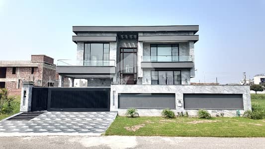 Centrally Located Prime Location House Available In DHA Phase 8 - Block T For Sale