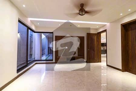 With Separate Entrance 1 Kanal Luxury Upper Portion on Prime Location of DHA Phase 7 Lahore For Rent