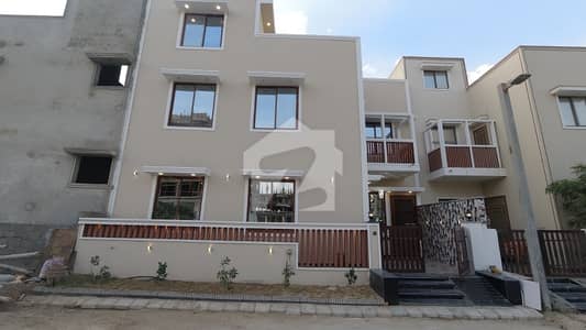 Prime Location 120 Square Yards House For sale In Naya Nazimabad