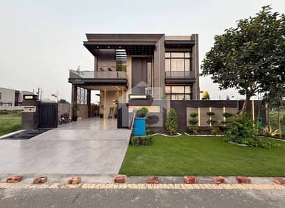 DHA Phase 7, Block Y Furnished 1 Kanal House For Sale