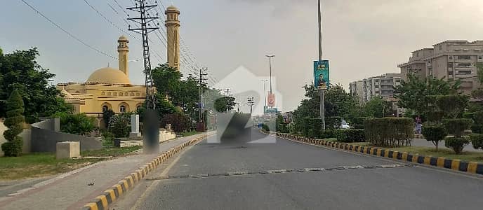 Change Your Address To Askari 11, Lahore For A Reasonable Price Of Rs. 46500000