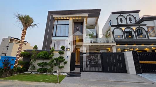 10 Marla Modern Design Brand New House Available For Sale Near To Lake City Mall Near To School Or Park 10 Marla Modern Design Brand New House Available For Sale Near To Lake City Mall Near To School Or Park