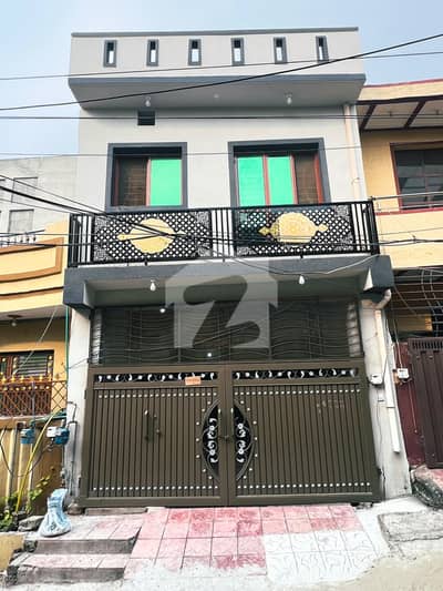 Prime Location 3 Marla House Up For sale In Wakeel Colony