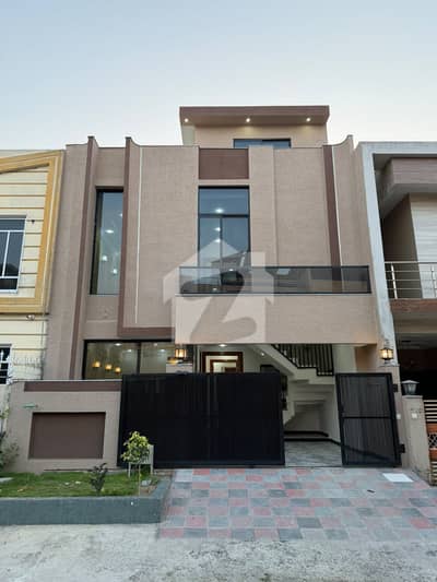 Ideal House For sale In MPCHS - Block C1