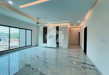 Buy Your Ideal 12 Marla Flat In A Prime Location Of Lahore