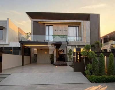 one kanal brand new luxury house located at prime location