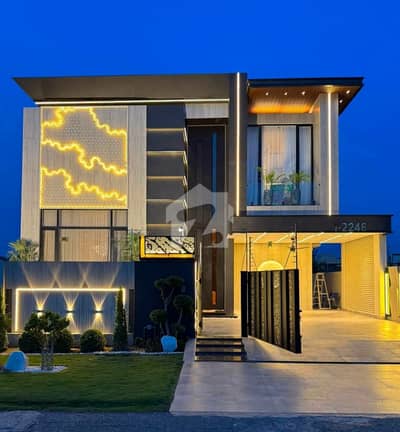 one kanal brand new luxury semi furnish bungalow located near dolmen mall