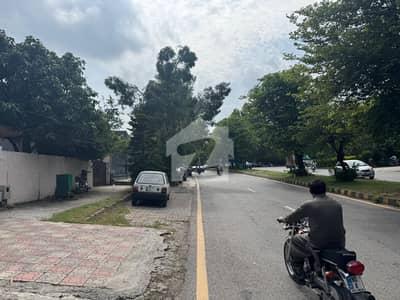 Demolishable | Corner House | Margalla Hills View |VIP Location | F-6 | Available For Sale