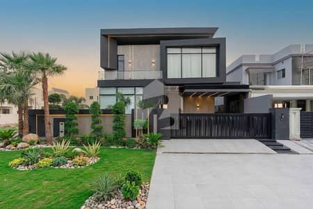 1 KANAL SLIGHTLY USED ULTRA MODERN LUXURY VILLA FOR SALE IN DHA PHASE 6 NEAR TO RAYA FAIRWAYS.