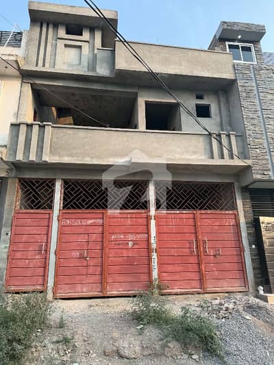 Grey Structure For Sale| 12 Meter Wide Street