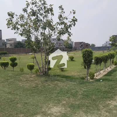PAKISTAN MEDICAL COOPERATIVE HOUSING SOCIETY PHASE 1 LAHORE AVICENNA CITY PRIME