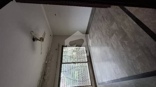 10 Marla Upper Portion Available For Rent In Valancia Twon 10 Marla Upper Portion Available For Rent In Valancia Twon