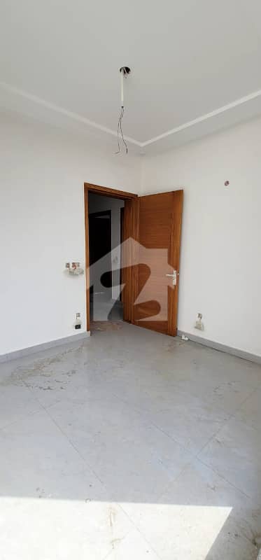 Modern 8 Marla Upper Portion | Block H, Etihad Town Phase 1