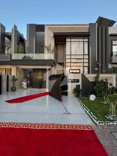 ULTRA MODERN DESIGNER 10 MARLA HOUSE AVAILABLE FOR SALE IN DHA PHASE 8 NEAR TO AIRPOT