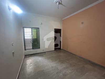 5 MARLA 1st FLOOR ( PORTION ONLY FOR FAMILY ) NEAREST EXPO CENTER IMPORIUM MALL