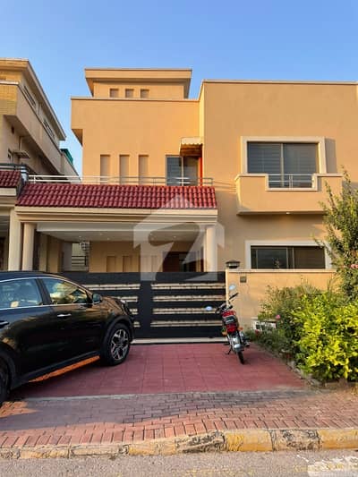 10 Marla Luxury Full House Avaliable For Rent 5 Bed Accommodation 2 American Kitchen 1 Servent Two Species TV Lounge Available For Rent In Bahria Enclave Islamabad.